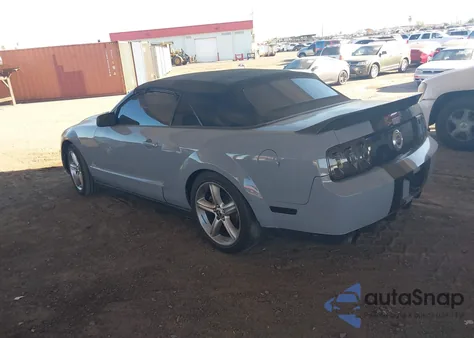 2006 Ford Mustang V6 z USA, uszkodzony, nr VIN 1ZVHT84N565219513